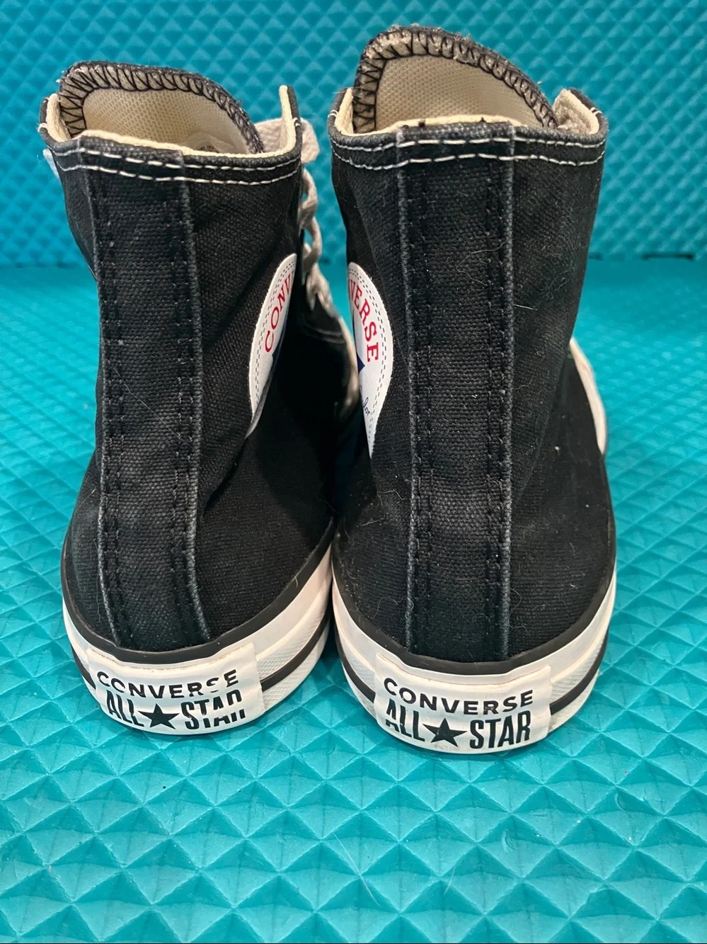 CONVERSE Unisex Chuck Taylor All Star High Top Sneakers. | 4.5M - 6.5 W
